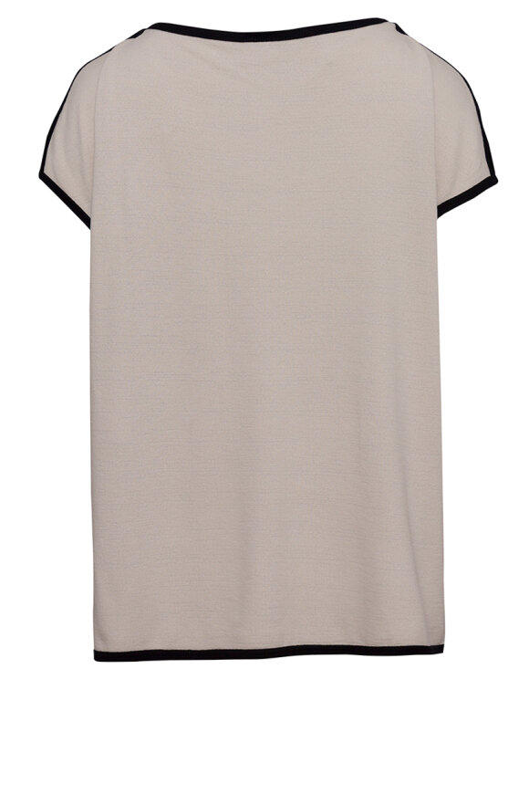 E Avantgarde - Bluse